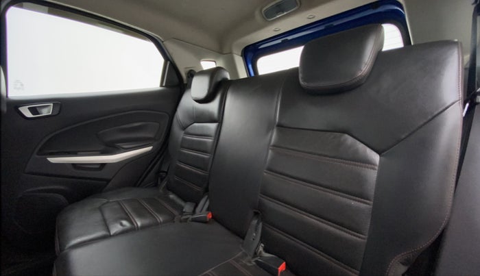 2015 Ford Ecosport 1.5 TITANIUMTDCI OPT, Diesel, Manual, 52,614 km, Right Side Rear Door Cabin
