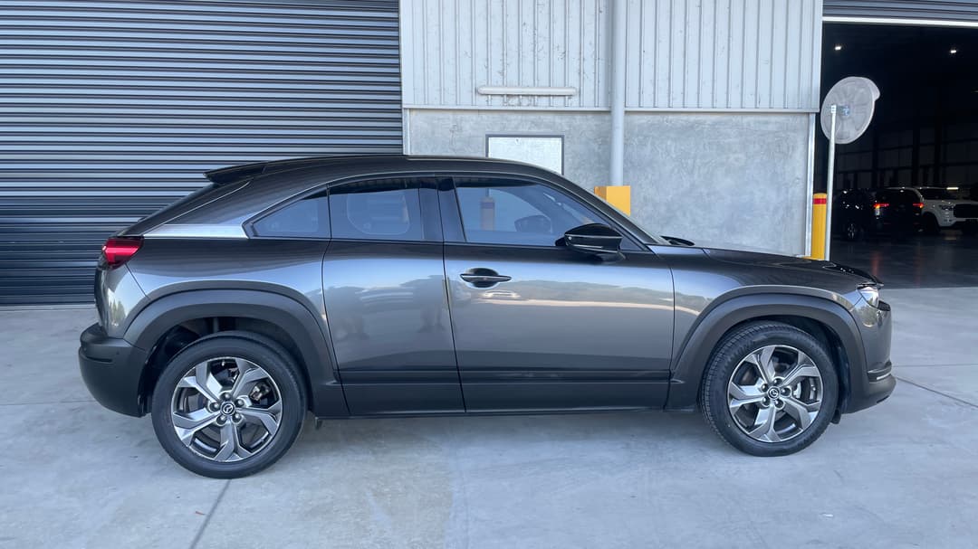 2022 Mazda Mx-30 G20e Astina Mhev, Automatic, 52670 km, Right Side View