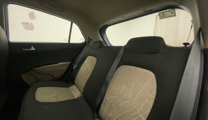 2014 Hyundai Grand i10 SPORTZ 1.2 KAPPA VTVT, Petrol, Manual, 32,178 km, Right Side Rear Door Cabin