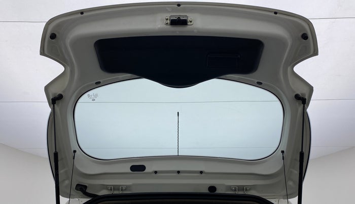 2016 Hyundai Grand i10 MAGNA 1.2 KAPPA VTVT, Petrol, Manual, 88,133 km, Boot Door Open