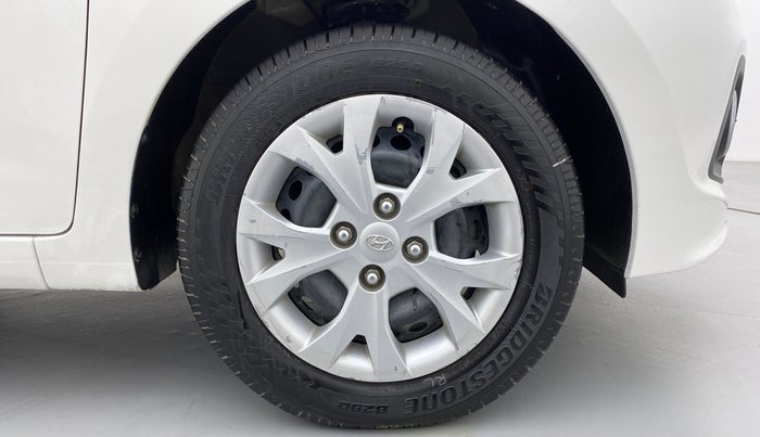 2016 Hyundai Grand i10 MAGNA 1.2 KAPPA VTVT, Petrol, Manual, 88,133 km, Right Front Wheel