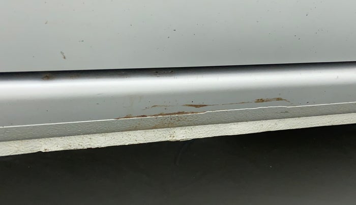 2018 Datsun Redi Go T (O), CNG, Manual, 71,266 km, Right running board - Slightly rusted