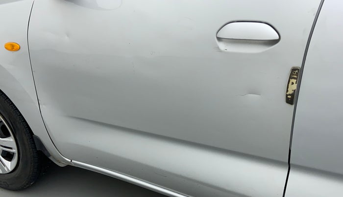 2018 Datsun Redi Go T (O), CNG, Manual, 71,266 km, Front passenger door - Slightly dented