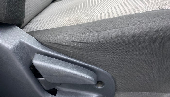 2019 Datsun Go Plus T (O) CVT, Petrol, Automatic, 15,756 km, Driver Side Adjustment Panel