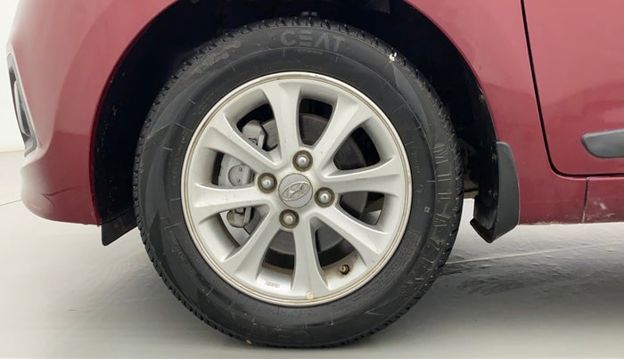 2015 Hyundai Grand i10 ASTA AT 1.2 KAPPA VTVT, Petrol, Automatic, 40,477 km, Left Front Wheel