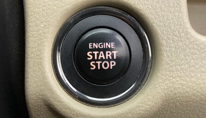 2017 Maruti Ciaz  ZDI SHVS, Diesel, Manual, 86,437 km, Keyless Start/ Stop Button