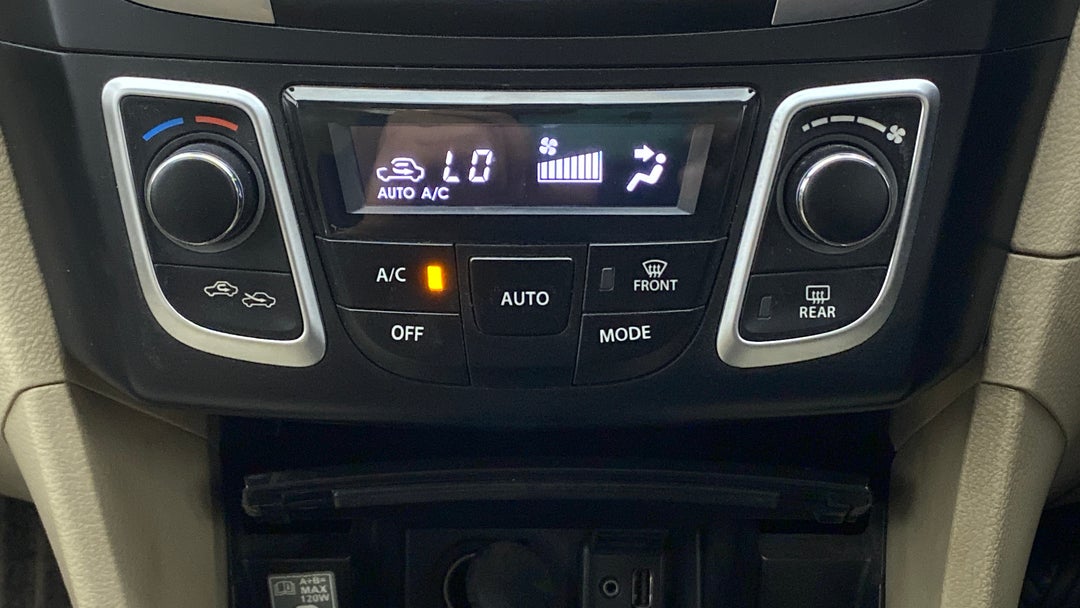 Automatic Climate Control 