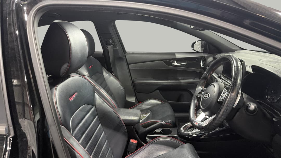 2021 Kia Cerato Gt Safety Pack, Automatic, 91883 km, Right Side Front Door Cabin View