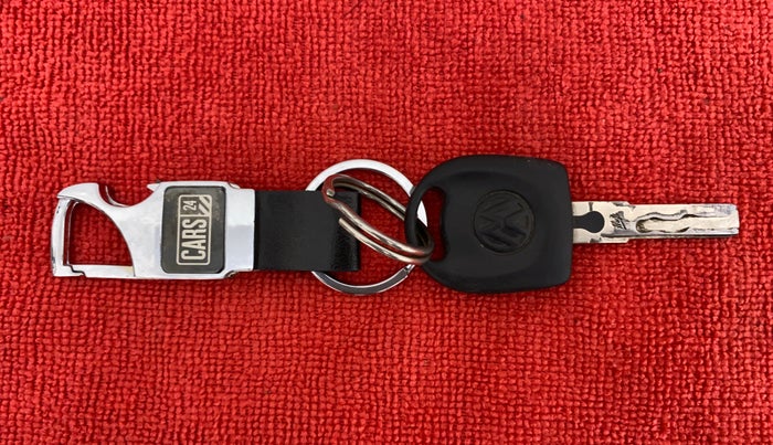 2016 Volkswagen Polo TRENDLINE 1.2L PETROL, Petrol, Manual, 62,799 km, Key Close Up