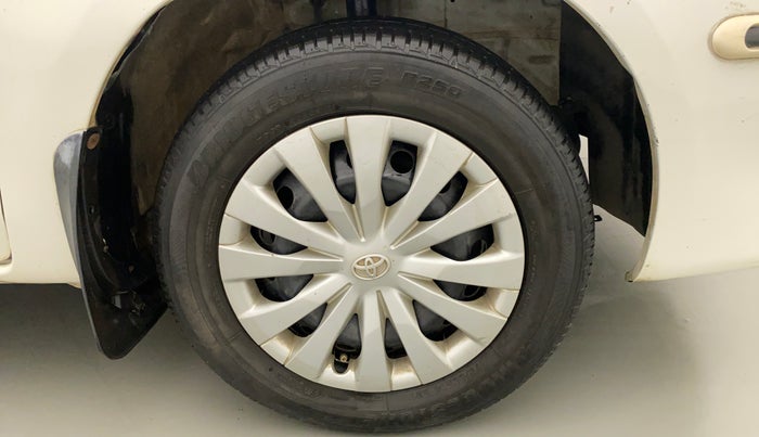 2011 Toyota Etios G, Petrol, Manual, 68,931 km, Right Front Wheel