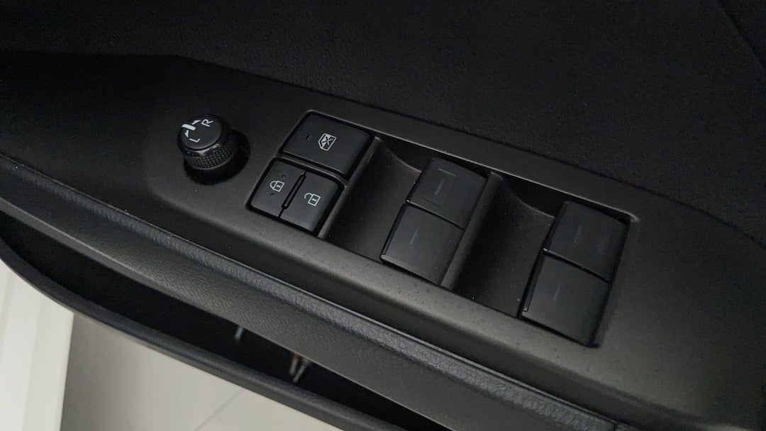 2024 Toyota Camry Ascent + Sat Nav Hybrid, Automatic, 47411 km, Drivers Side Door Panel Controls