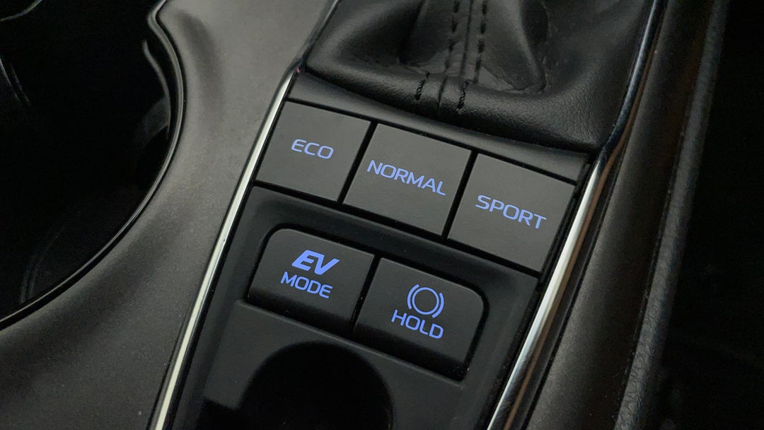 2024 Toyota Camry Ascent + Sat Nav Hybrid, Automatic, 47411 km, Utility Switches/Buttons