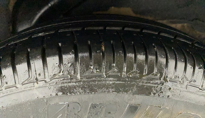 2011 Hyundai i10 MAGNA 1.2, Petrol, Manual, 95,606 km, Left Rear Tyre Tread