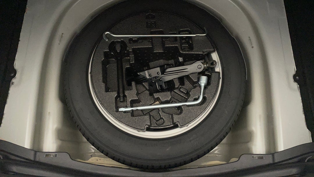 2023 Toyota Camry Ascent, Automatic, 54284 km, Spare Wheel