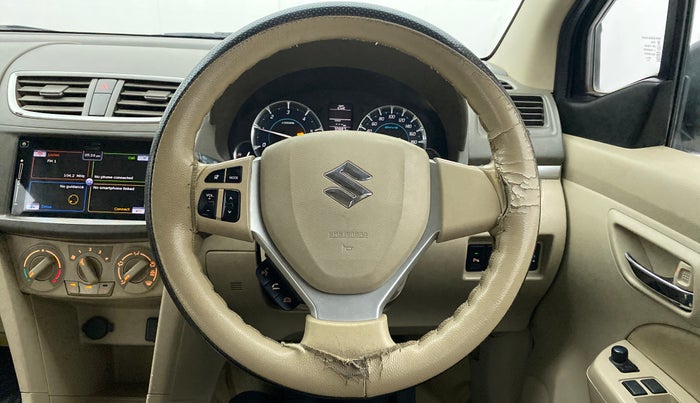 2016 Maruti Ertiga ZDI SHVS, Diesel, Manual, 70,887 km, Steering Wheel Close Up