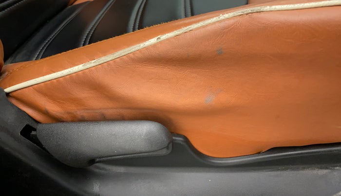 2019 Maruti Celerio X Zxi, CNG, Manual, 68,257 km, Driver Side Adjustment Panel