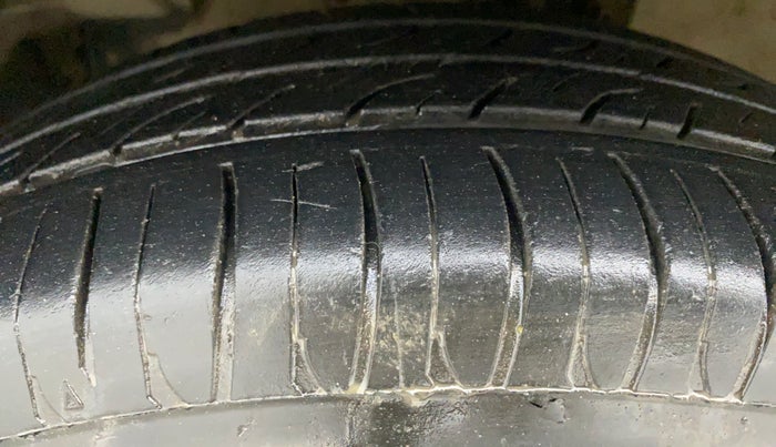 2019 Maruti Celerio X Zxi, CNG, Manual, 68,257 km, Left Front Tyre Tread