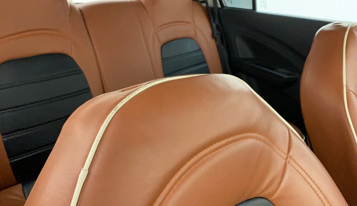 2019 Maruti Celerio X Zxi, CNG, Manual, 68,257 km, Driver seat - Headrest missing