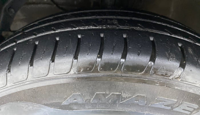 2019 Maruti Dzire VXI, Petrol, Manual, 39,369 km, Left Front Tyre Tread