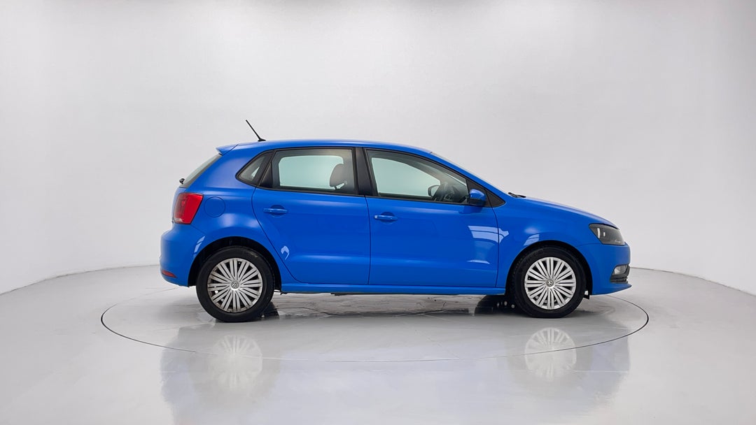 2017 Volkswagen Polo 66 Tsi Trendline, Manual, 109324 km, Right Side View
