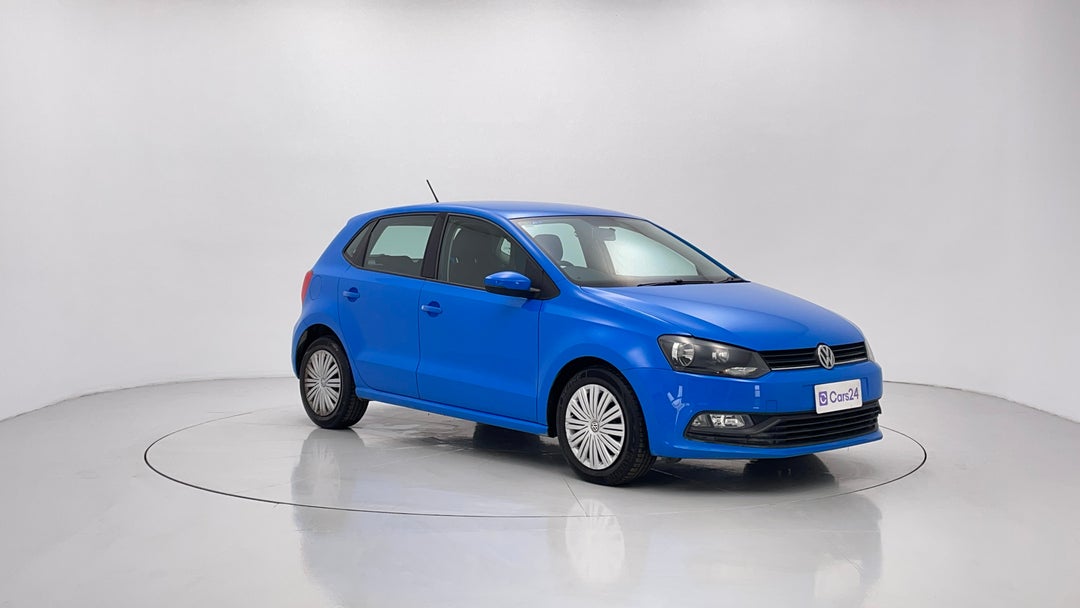2017 Volkswagen Polo 66 Tsi Trendline, Manual, 109324 km, Right Front Diagonal (45- Degree) View