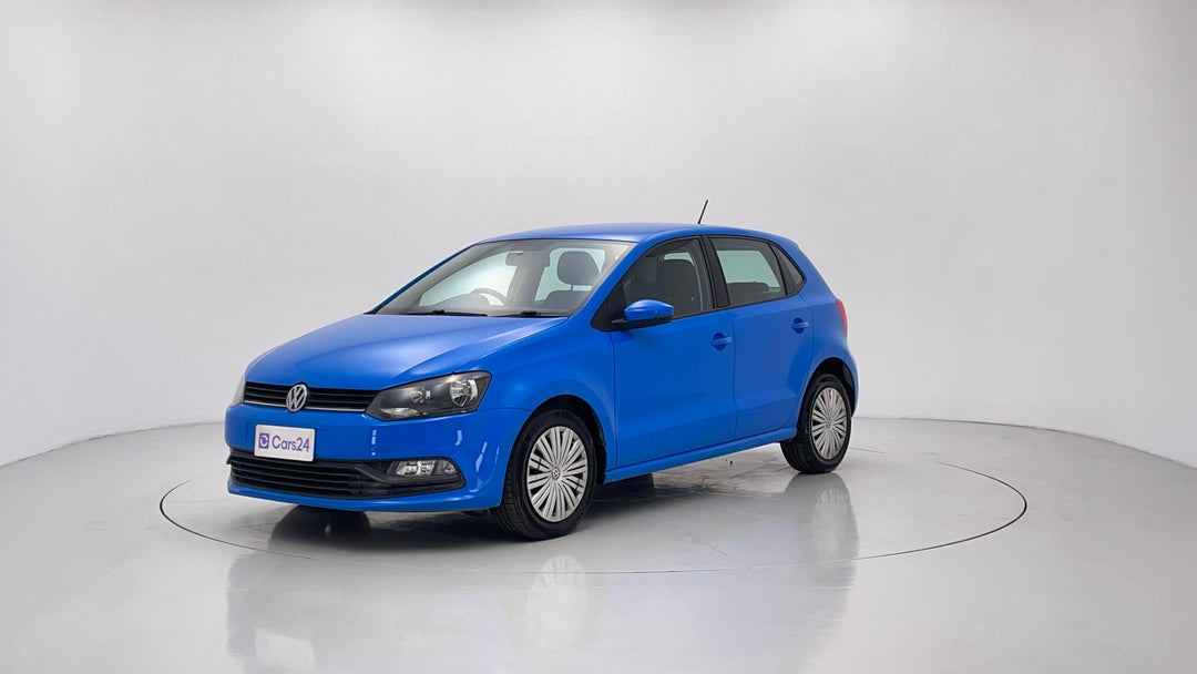 2017 Volkswagen Polo 66 Tsi Trendline, Manual, 109324 km, Left Front Diagonal (45- Degree) View