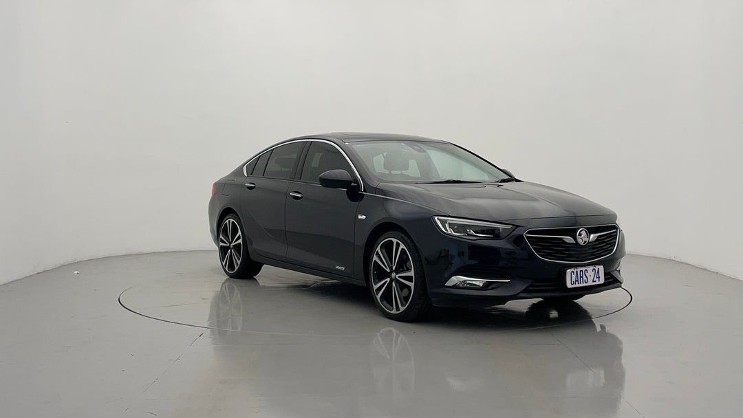 2018 Holden Calais V, Automatic, 60236 km, Right Front Diagonal (45- Degree) View