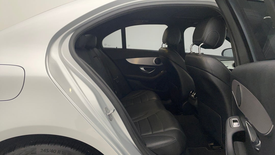 2018 Mercedes-benz C200 Eq (hybrid), Automatic, 131049 km, Right Side Rear Door Cabin View