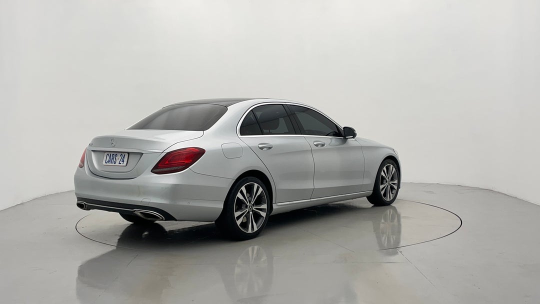 2018 Mercedes-benz C200 Eq (hybrid), Automatic, 131049 km, Right Back Diagonal (45- Degree) View