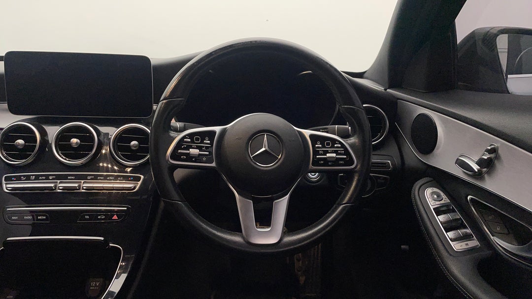 2018 Mercedes-benz C200 Eq (hybrid), Automatic, 131049 km, Steering Wheel Close-up