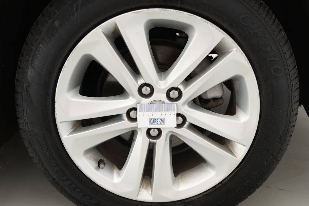 2018 Holden Astra Ls, Automatic, 148944 km, Wheels Rim Rear LHS Gutter Rash