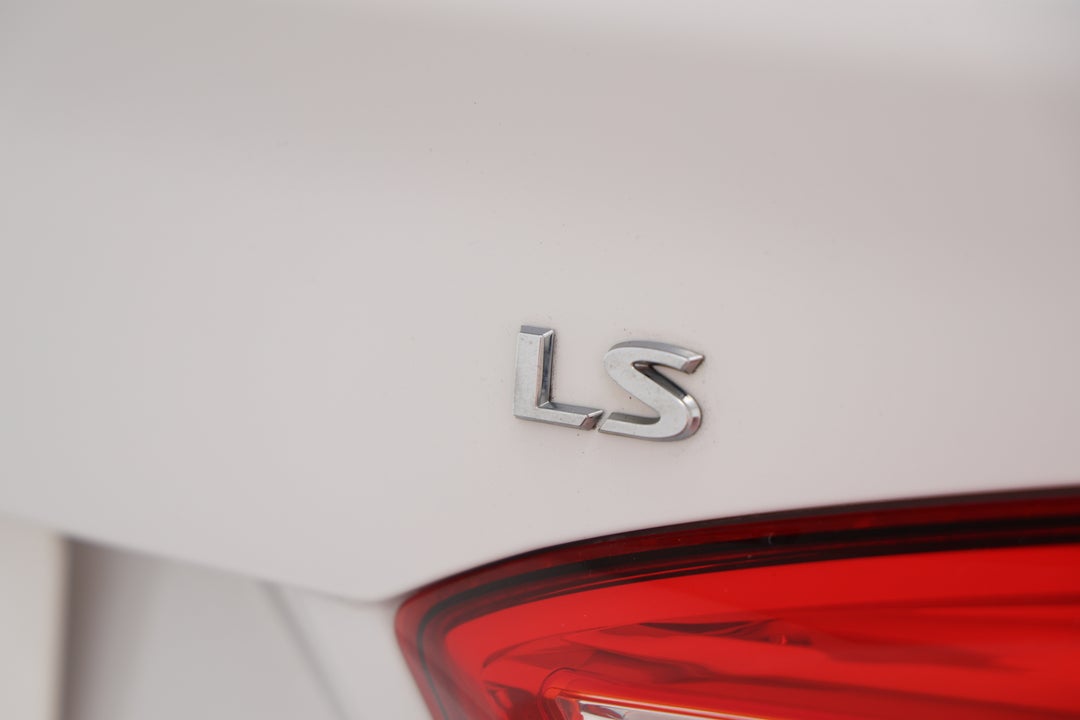 2018 Holden Astra Ls, Automatic, 148944 km, Badge (Boot Right Side)