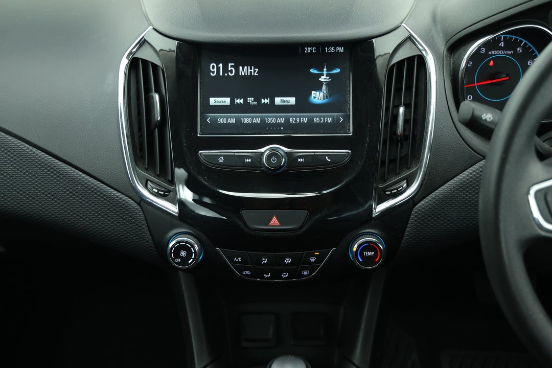 2018 Holden Astra Ls, Automatic, 148944 km, Center Console