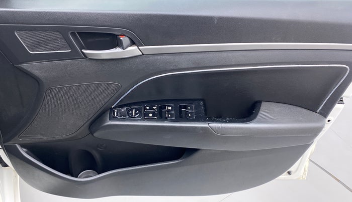 2018 Hyundai New Elantra 2.0 SX (O) AT, Petrol, Automatic, 83,195 km, Driver Side Door Panels Control