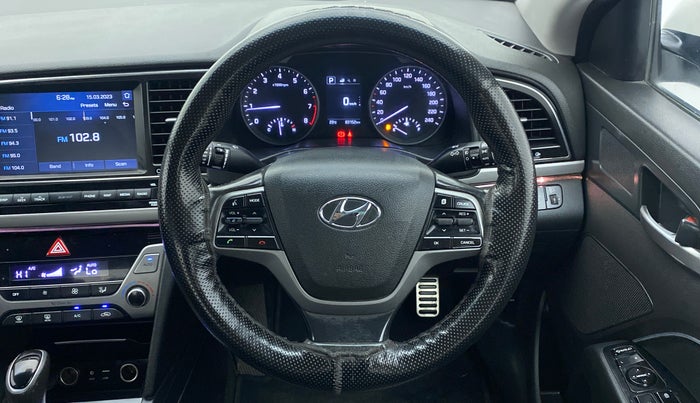 2018 Hyundai New Elantra 2.0 SX (O) AT, Petrol, Automatic, 83,195 km, Steering Wheel Close Up