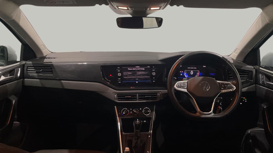 2024 Volkswagen Polo Life, Automatic, 27143 km, Dashboard View