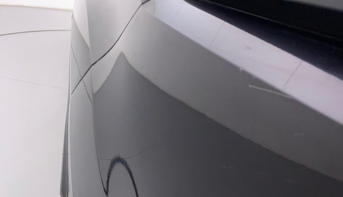 2021 Tata Safari XZA PLUS GOLD, Diesel, Automatic, 67,099 km, Left quarter panel - Minor scratches