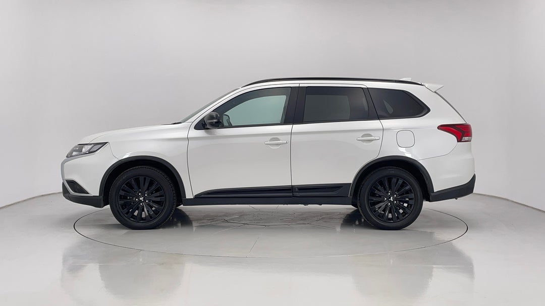 2021 Mitsubishi Outlander Black Edition 7 Seat (2WD), Automatic, 26809 km, Left Side View