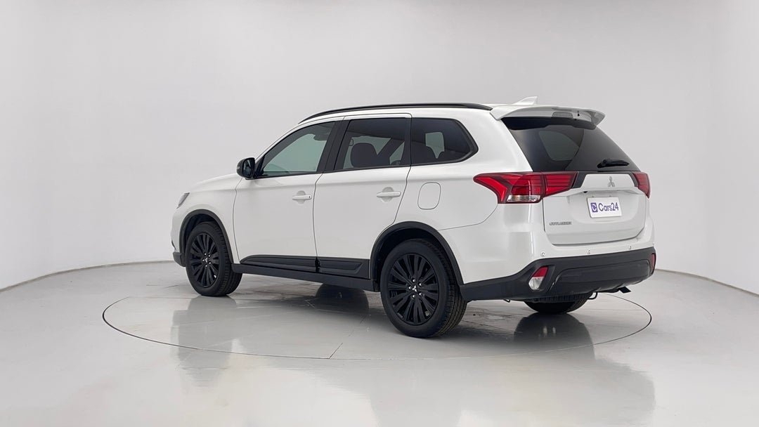2021 Mitsubishi Outlander Black Edition 7 Seat (2WD), Automatic, 26809 km, Left Back Diagonal (45- Degree) View