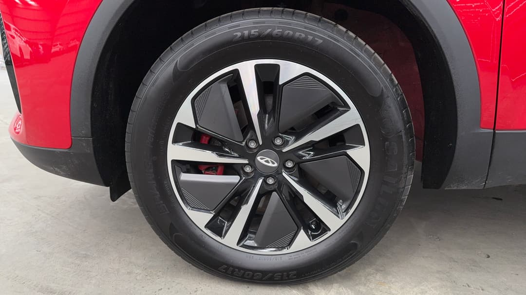 2025 Chery Tiggo 4 Ultimate Hev, Automatic, 7752 km, Left Front Wheel