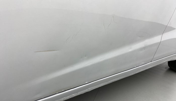 2017 Hyundai Grand i10 MAGNA 1.2 KAPPA VTVT, Petrol, Manual, 18,299 km, Front passenger door - Slightly dented