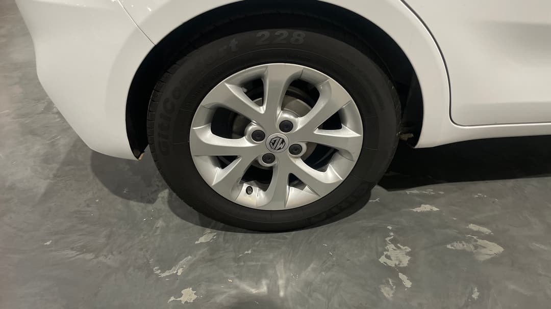 2024 MG Mg3 Auto Core, Automatic, 9824 km, Right Rear Wheel