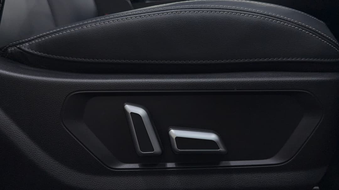 2023 GWM Haval Jolion Lux Hybrid, Automatic, 65078 km, Drivers Side Adjustment Panel