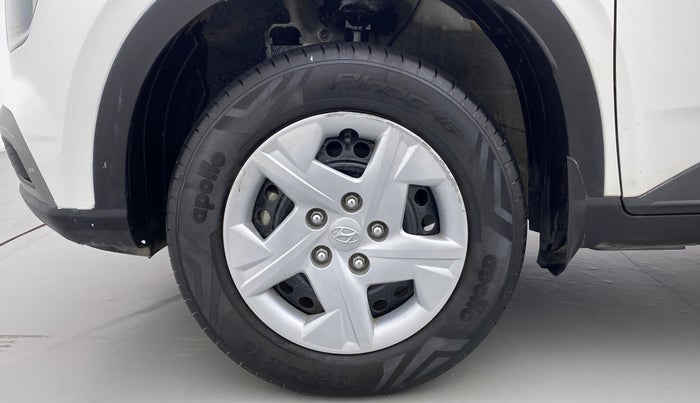 2020 Hyundai VENUE S MT 1.2 KAPPA, Petrol, Manual, 9,093 km, Left Front Wheel
