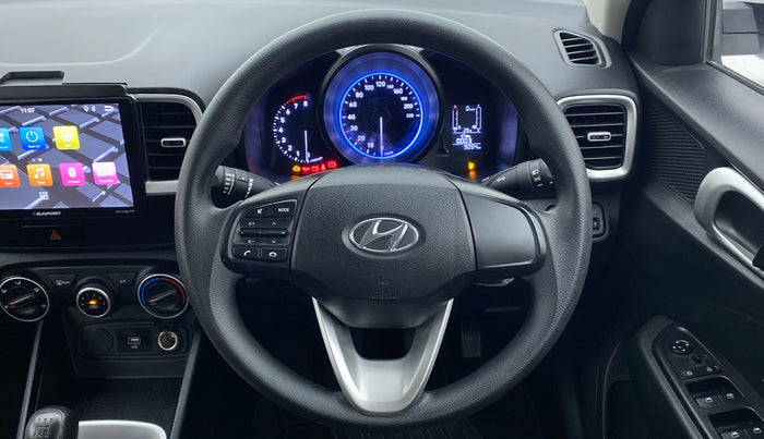 2020 Hyundai VENUE S MT 1.2 KAPPA, Petrol, Manual, 9,093 km, Steering Wheel Close Up