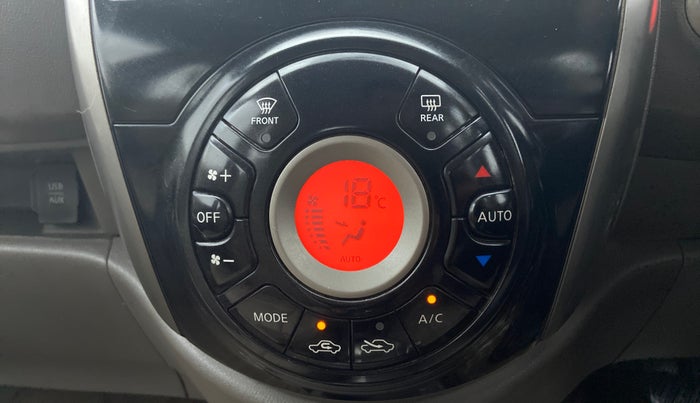 2014 Nissan Micra XV CVT, Petrol, Automatic, 30,020 km, Automatic Climate Control