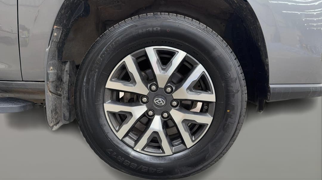 2022 LDV T60 Max Luxe (4x4), Automatic, 66233 km, Right Front Wheel