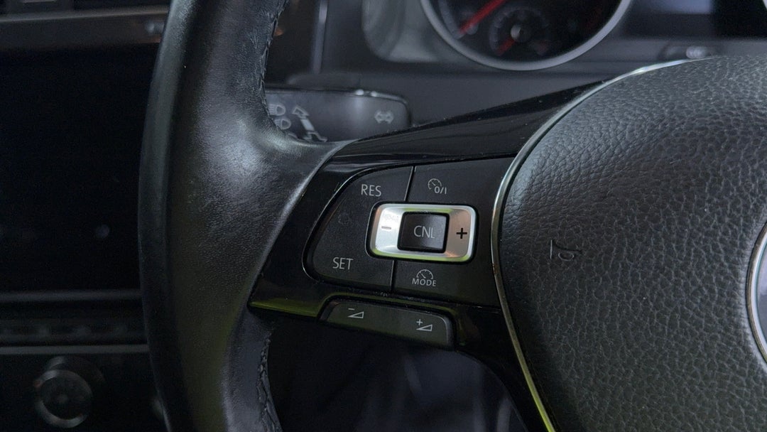 2017 Volkswagen Golf 110 Tsi Trendline, Automatic, 67351 km, Cruise Control