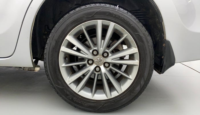 2015 Toyota Corolla Altis VL AT, Petrol, Automatic, 85,879 km, Left Rear Wheel