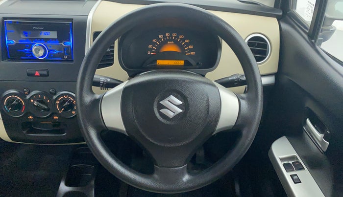 2017 Maruti Wagon R 1.0 LXI CNG, CNG, Manual, 10,728 km, Steering Wheel Close Up